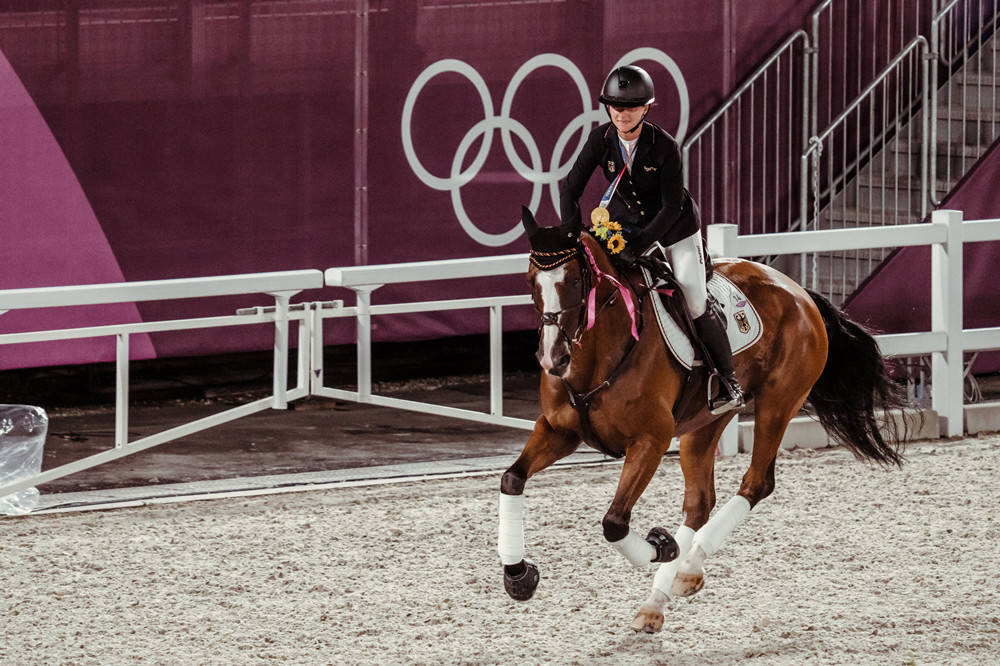 东京奥运会马术三项团体赛:首次参赛的中国队获得第9名