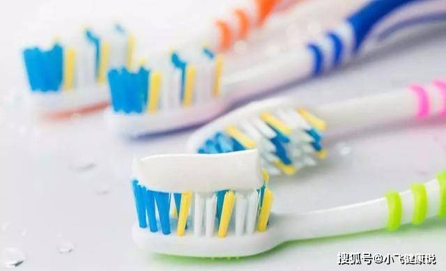 做法|早上起床后是先吃早饭,还是先刷牙?不要纠结了,来看正确做法