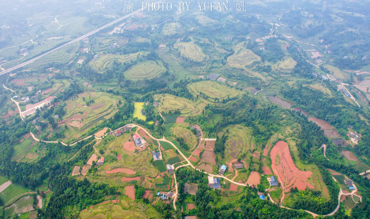 乡村|重庆乡村发现神秘梯田，七座小山如北斗七星，有成景区的潜力吗？