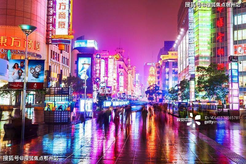 嘉兴国际商务区 大树丝韵广场----轻轨地铁口800米 丝韵广场 红盘来袭