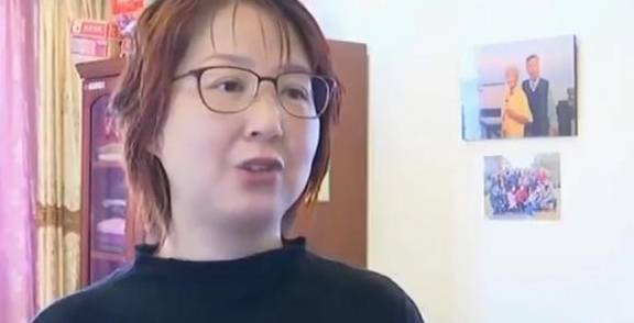 漂亮|90岁奶奶一生爱漂亮，躺在病床也要穿漂亮衣服！用窗帘做百件旗袍