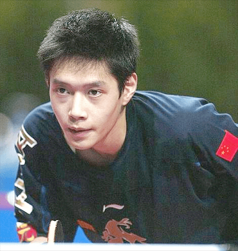 国乒男队明星脸扎堆,男乒邱淑贞和王祖贤是谁?刘国梁瘦时也很帅