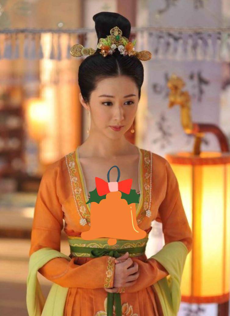 因为|和万茜郭京飞是同学,演过《回家的诱惑》,出道多年她却始终没火