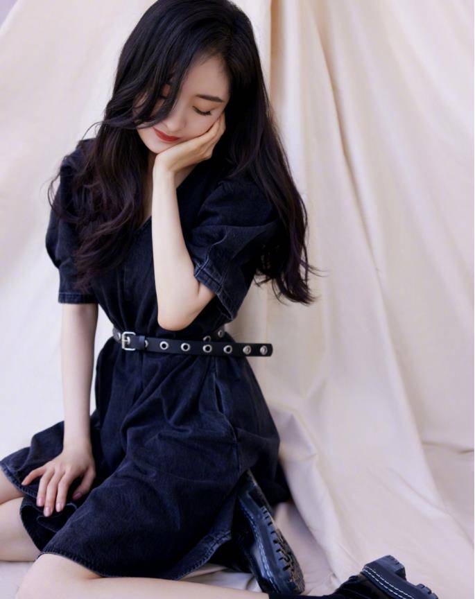 杨幂|通过杨幂、孙俪和秦海璐的穿搭，看她们在婚姻里最真实的那一面