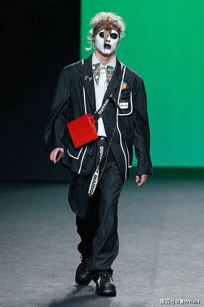 品牌|这年头，连狗都要做个时尚圈的「局外人」