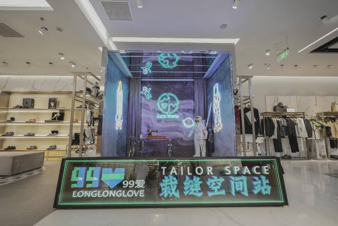 男装|从新物种@KB SPACE，看劲霸男装的新零售“进化”