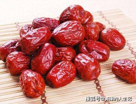 做法|晚上睡前蒸锅这样的馒头，第二天早餐就有了，又香又甜，美容养颜