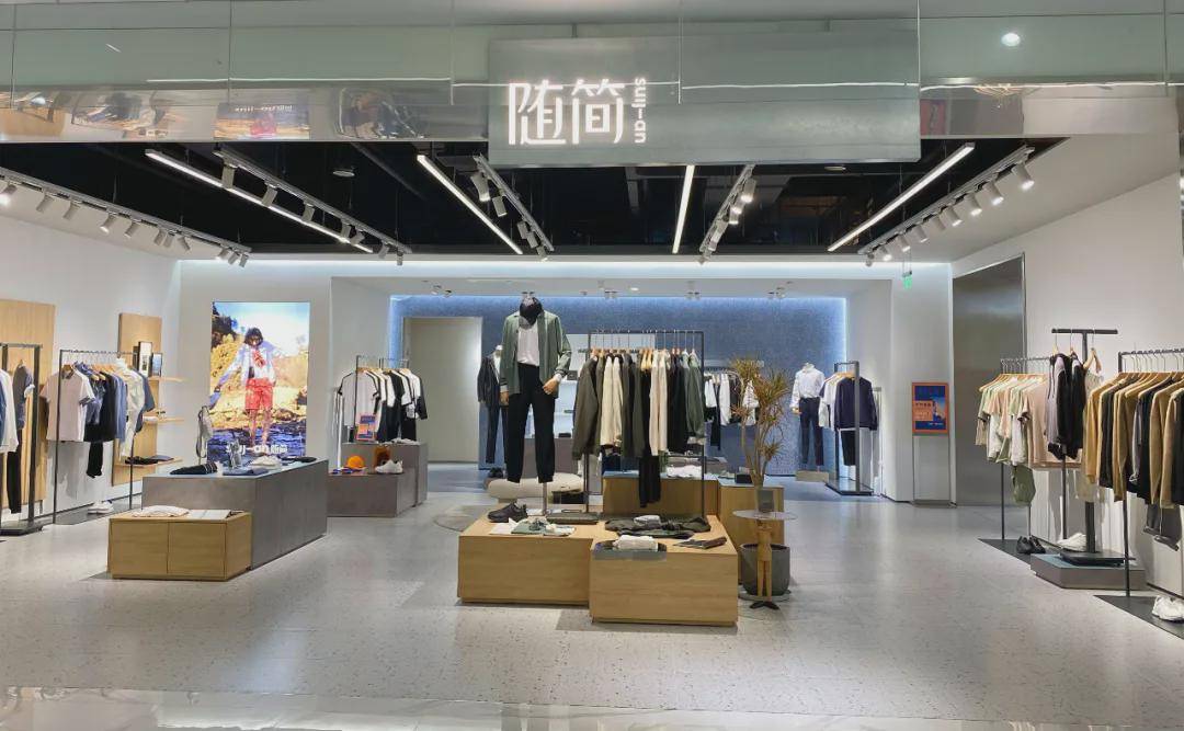 男装|从新物种@KB SPACE，看劲霸男装的新零售“进化”