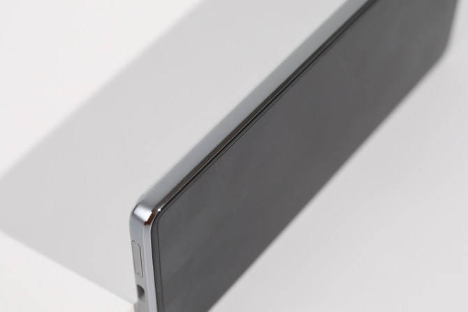手机|新锐商务轻薄5G新选择 摩托罗拉 edge轻奢版评测