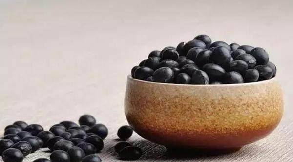 洗头|怎样让头发变得更加浓密？