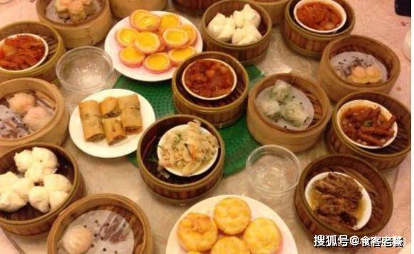 美国|美国小伙在陕西三年吃成中国胃，再没吃过面包，直言：这日子幸福