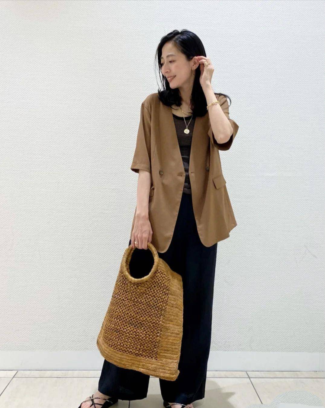 原则|普通人可借鉴的日系穿搭,掌握这4个“要点”,优雅舒适全都有