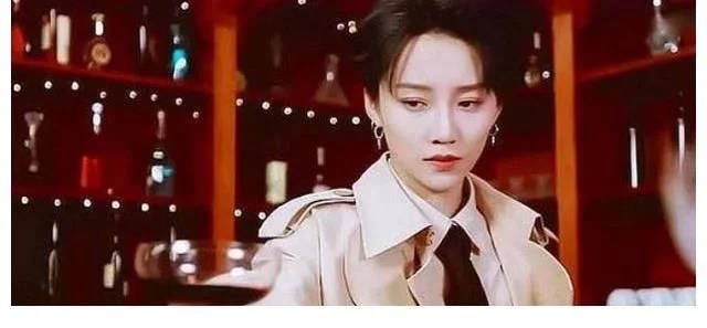 青春|她曾把蔡徐坤残忍淘汰,如今沦为学员,导师蔡徐坤:我记得你