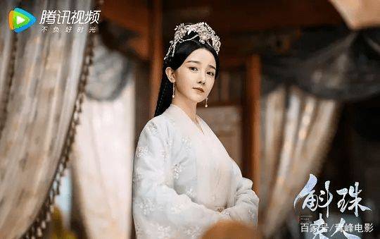 因为|杨幂新剧即将袭来，预告片播放量破亿，又是一部待定的“爆款剧”