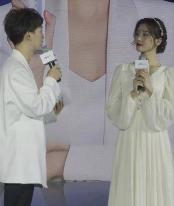 身材|这才是仙女吧!33岁刘诗诗一袭白色纱裙优雅梦幻,生图美到冒泡