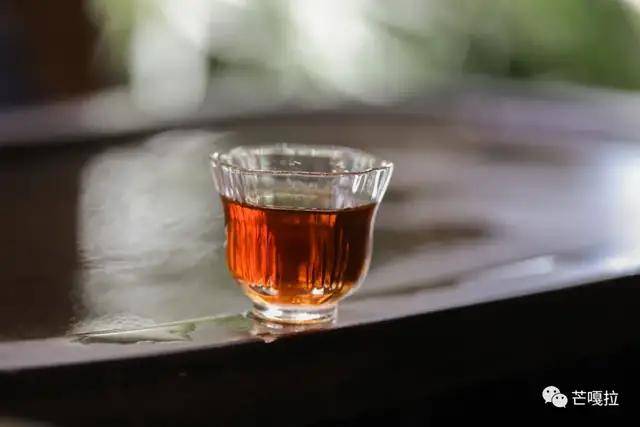 美图|「饮茶小贴士」秋天的第一杯茶应该怎么喝？