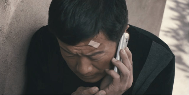 随后,丽琴开始向大壮示好.