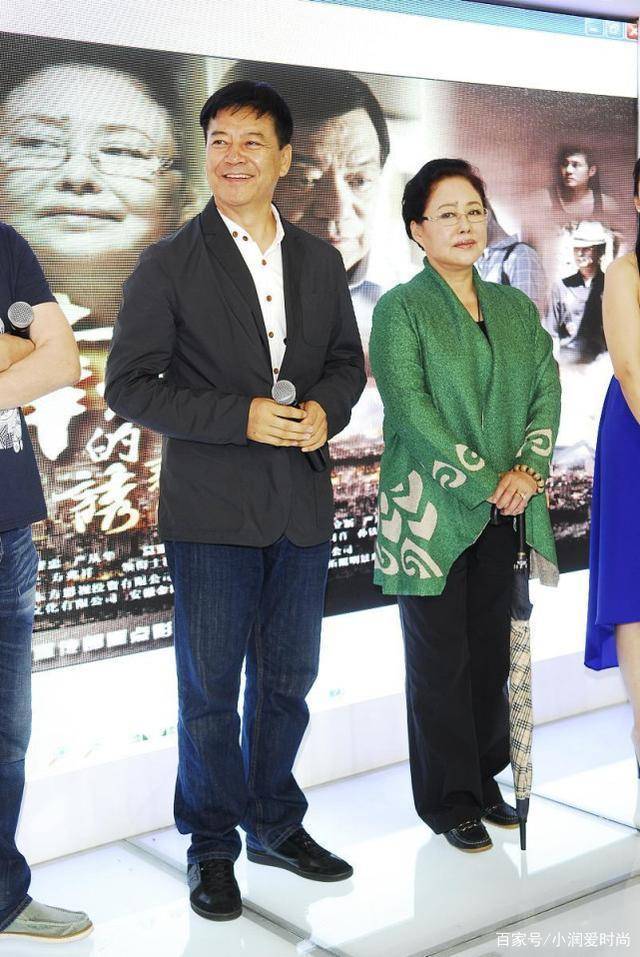 斯琴高娃|六七十岁微胖妈妈如何穿？斯琴高娃的穿搭可以借鉴，高级洋气富态