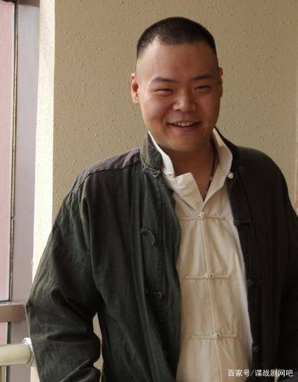 郭靖宇团队,人称"郭家班",近年来势头正旺,其制作的电视剧作品不拘