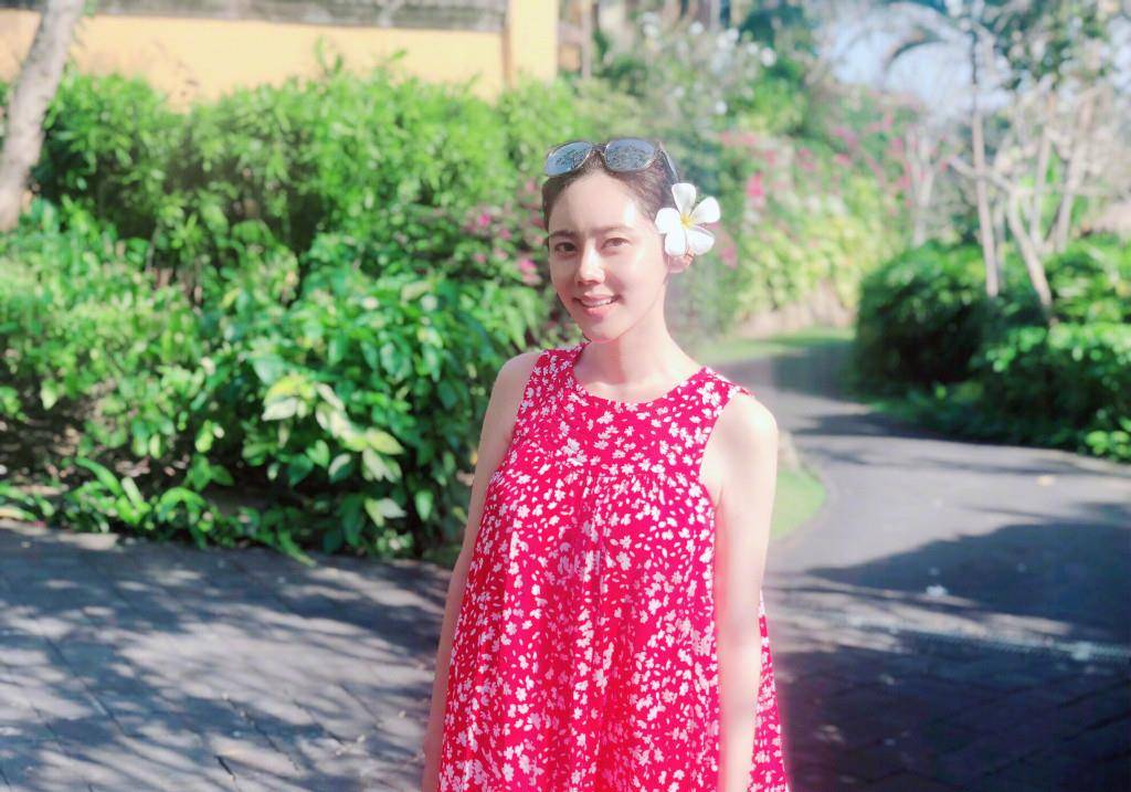 夏瓷|夏瓷炫穿“大妈裙”撞脸郭碧婷,41岁身材丰腴:“太羡慕于晓光”