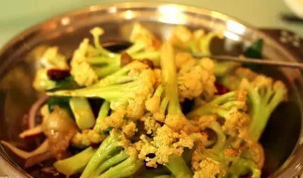 香菜|几道干锅菜经典做法,大厨秘制配方下酒下饭,每天吃一次都不过瘾