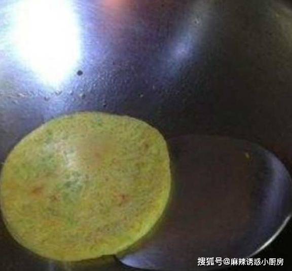 美食|老婆做的这种早餐饼，又香又软还有营养，出锅后连吃5个都不够！