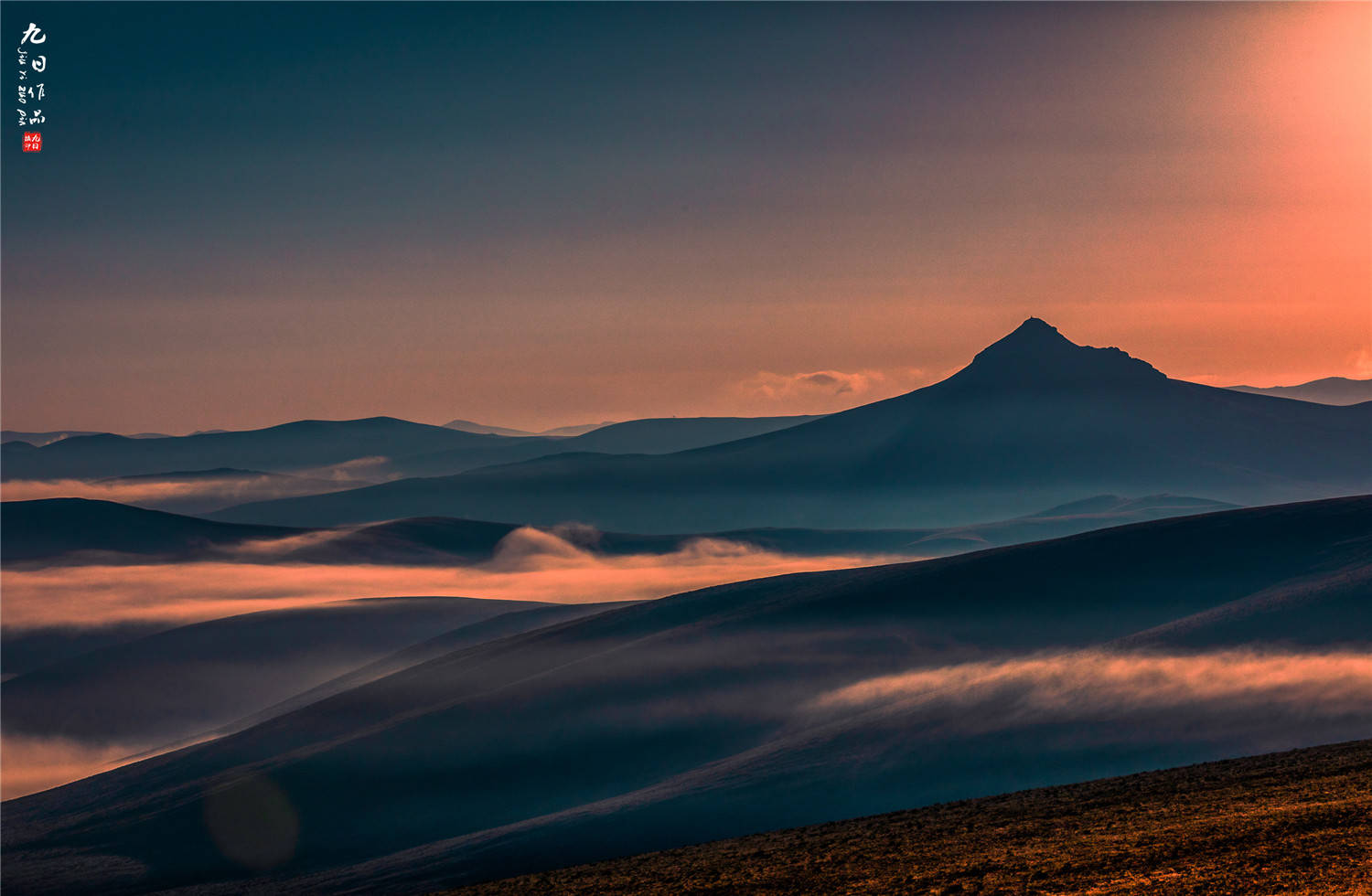 青海最神秘的山口 山与天好似连在一起 游客称赞 大美中国 隆格山