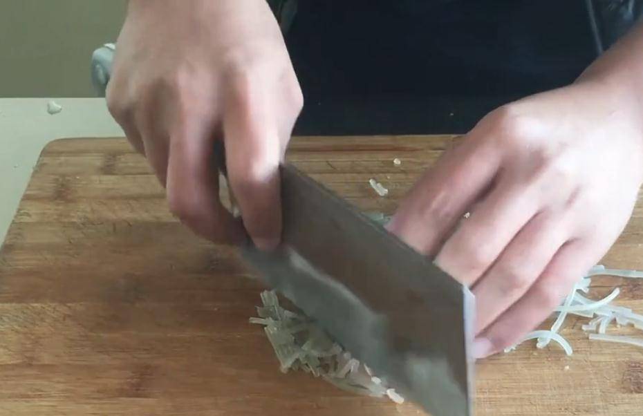 做法|早餐饼最新吃法，不用油不用炸，8分钟做好，上班族也有时间做