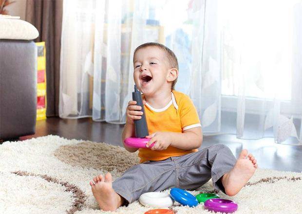 经济|妈妈赌气生二胎，结果孩子出生无人理会，网友：不动脑子