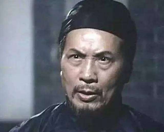 4,董骠,原名朱文彪,1933年3月30日出生于香港,中国香港影视男演员