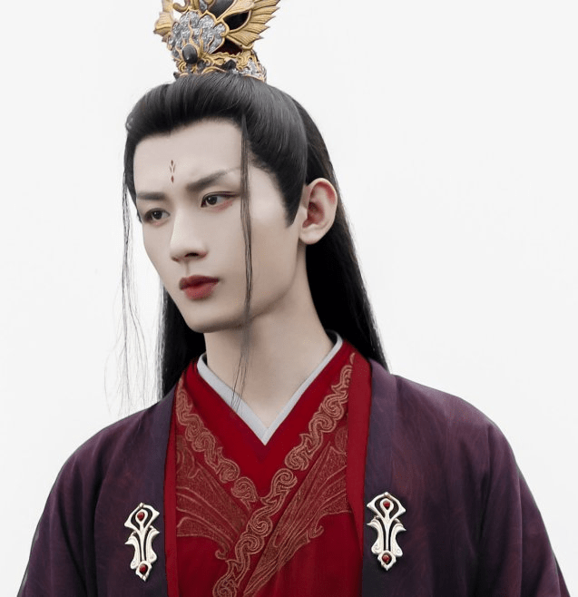 男星|古装红衣美男，龚俊、杨洋、肖战等男星，谁是你心头的朱砂痣？