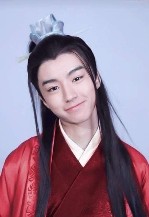 男星|古装红衣美男，龚俊、杨洋、肖战等男星，谁是你心头的朱砂痣？