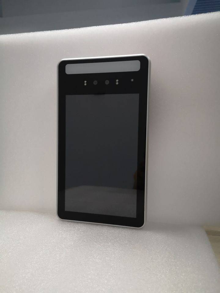 吉布斯科技qy3001动态人脸识别平板通用型人脸识别门禁产品