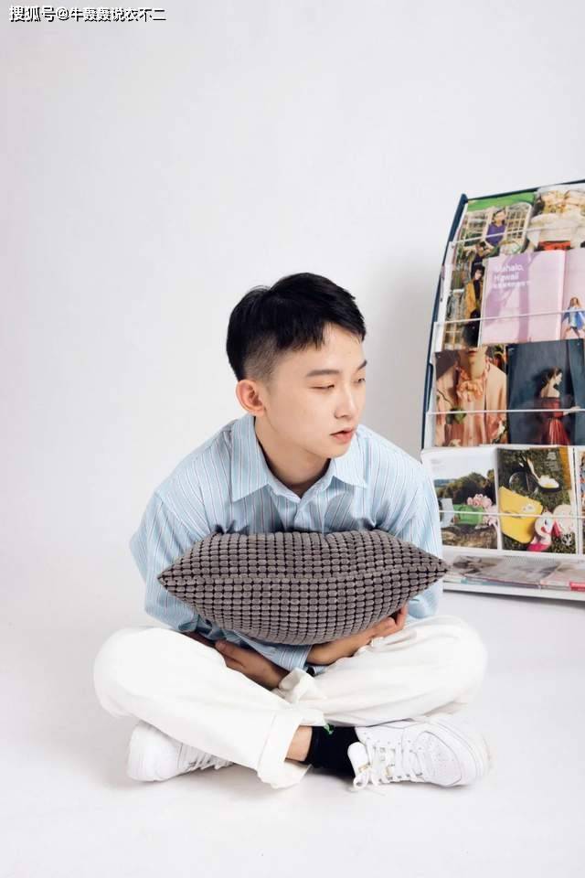 眼睛|真人改造：日常T恤短裤随便穿的男生，这份约会穿搭改造，拯救还是单身的他