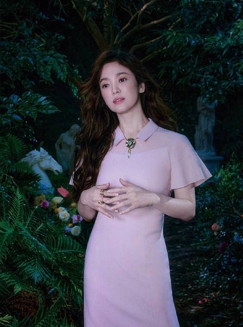 发型|39岁的宋慧乔太美,宛如妙龄少女,在轻熟性感和清纯间轻松转换!