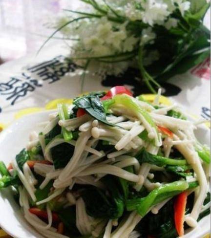 炒什么菜好吃又简单又营养 5ce69b74c0c243928996f330801dee11.jpeg