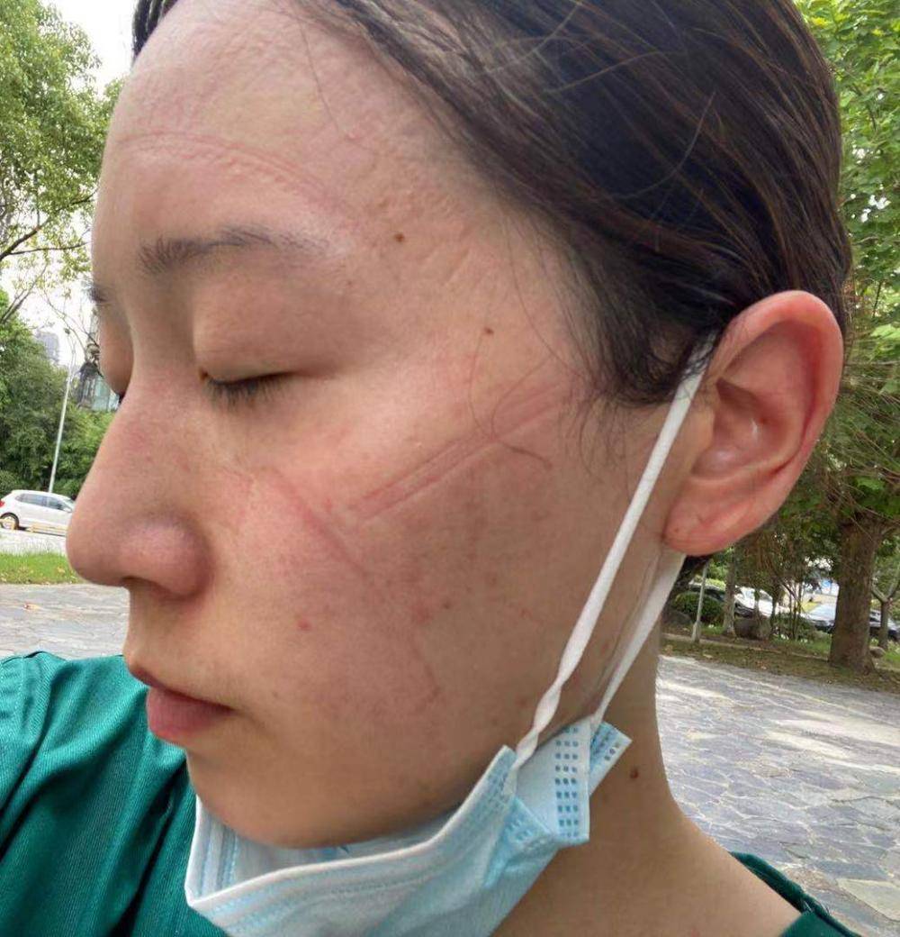 采样|徐州市东方人民医院援扬采样队员中成立党员先锋队——让党旗高扬在抗疫一线