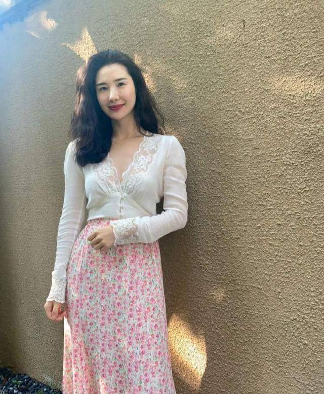 生活|长得再美有何用！猫总夫人只会叫嚣，真正强悍的女人渣男都不敢惹