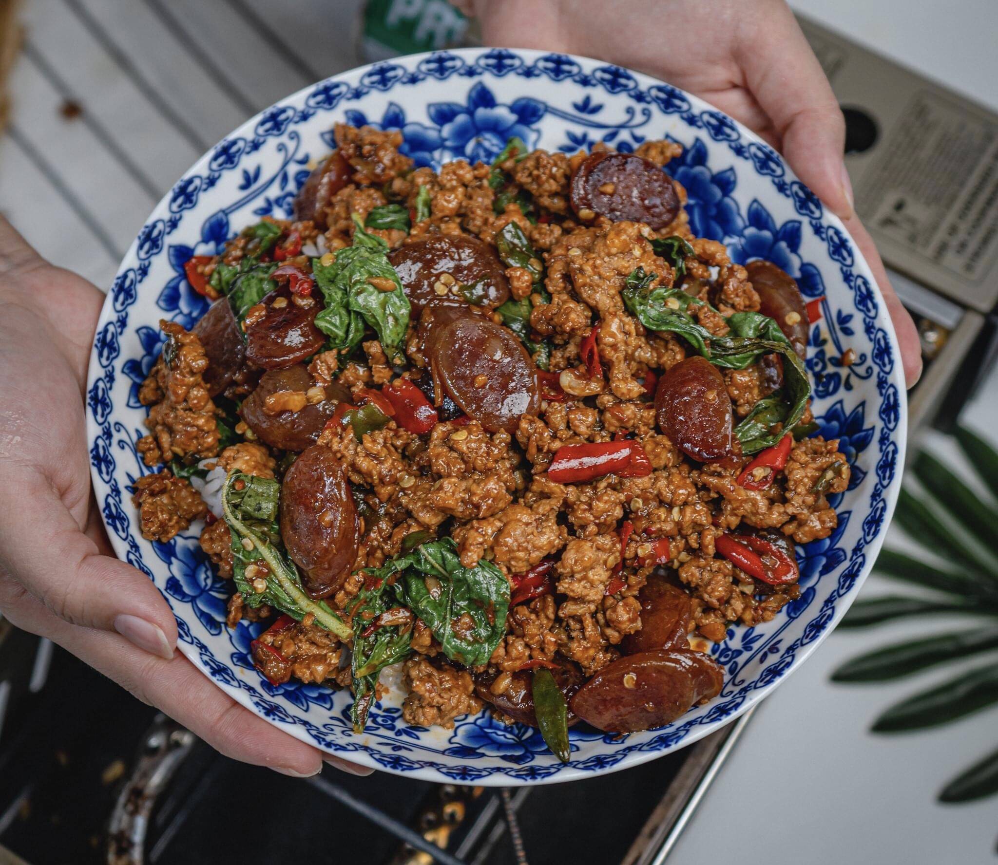 超级下饭的泰国美食,猪肉碎炒罗勒叶