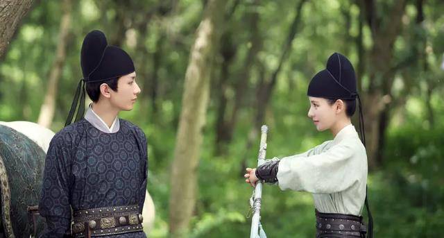 宁和|与君歌：刘弥沙要和齐焱比试射箭的技术，程若鱼主动替齐焱出战