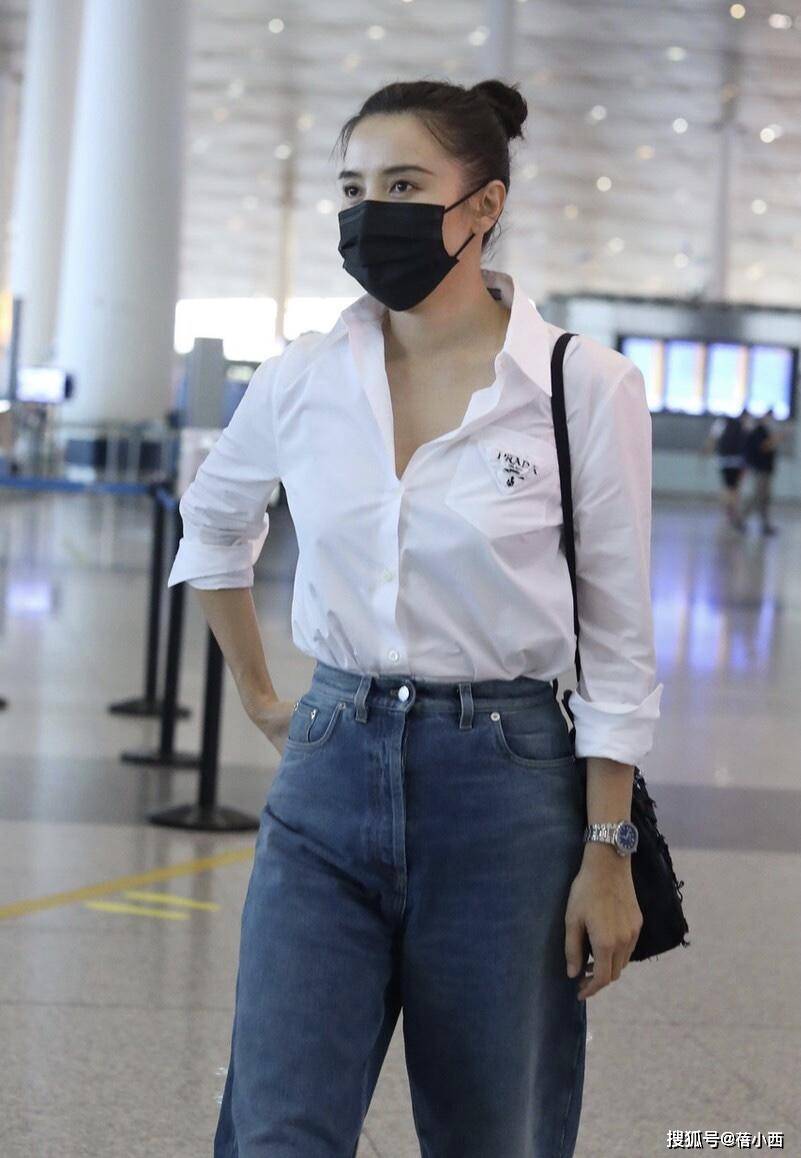 宋佳|宋佳的气质真是一等一的好,简单穿白衬衫+阔腿裤,就美出国际范