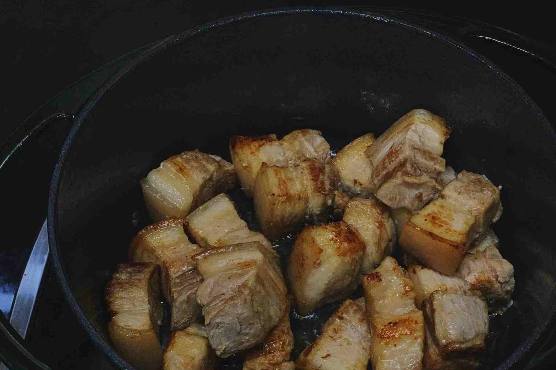 纹理|烧红烧肉，佐料该放哪些？大厨：都不对，今天1次性说清楚！