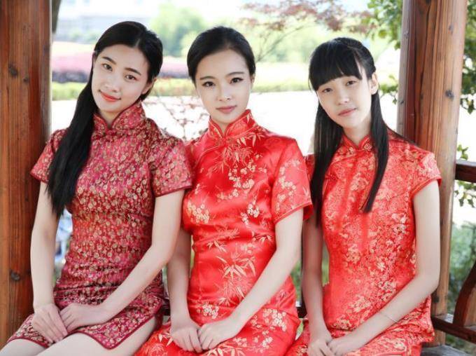 事情|大学生“旗袍毕业照”走红，男生比女生还妖娆，网友：这谁受得了