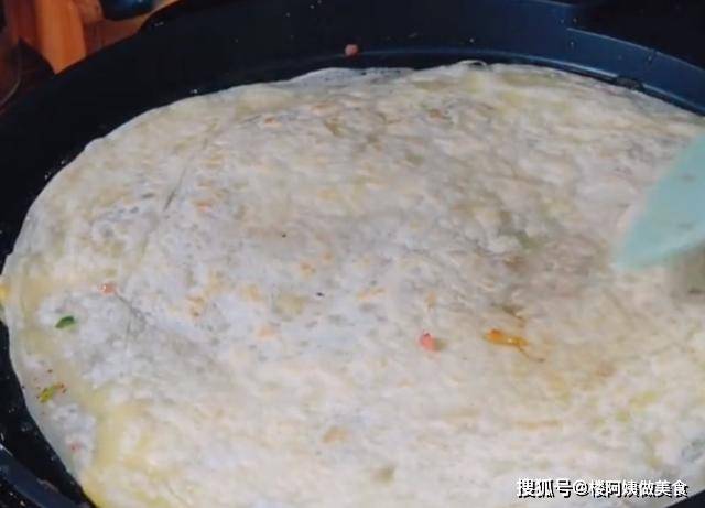 食欲|早上没时间做饭,学会这种鸡蛋饼,只需10分钟解决全家早餐