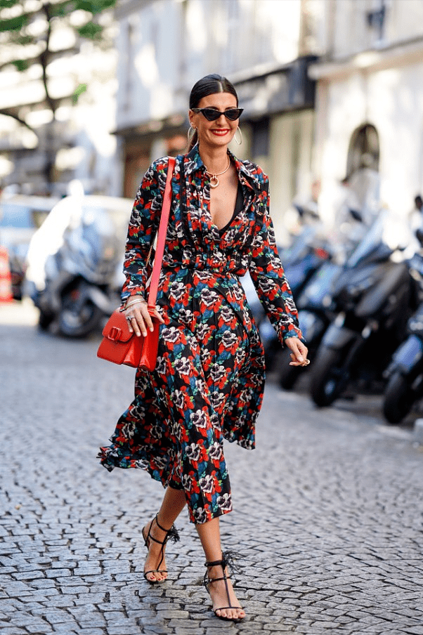 花朵|在如此炎热的夏季,赶快穿上一件花朵衬衫裙,尽情绽放自身的魅力