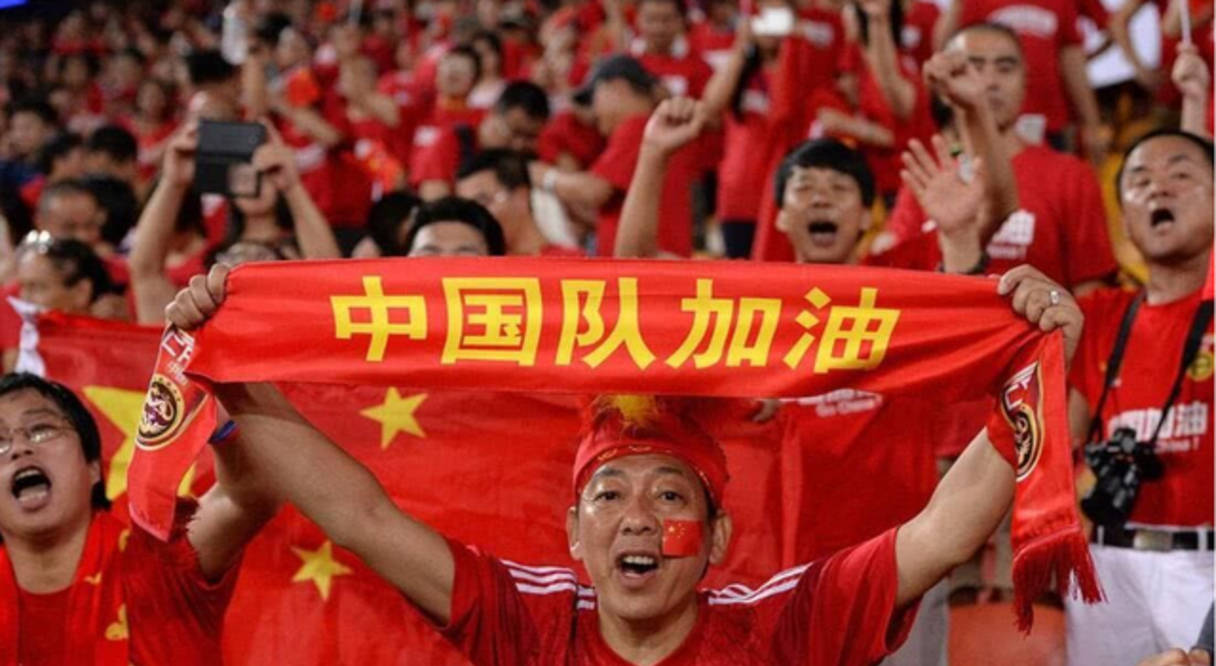 中国国足11次冲击世界杯回顾：02年韩日成巅峰 三次只差一步晋级！