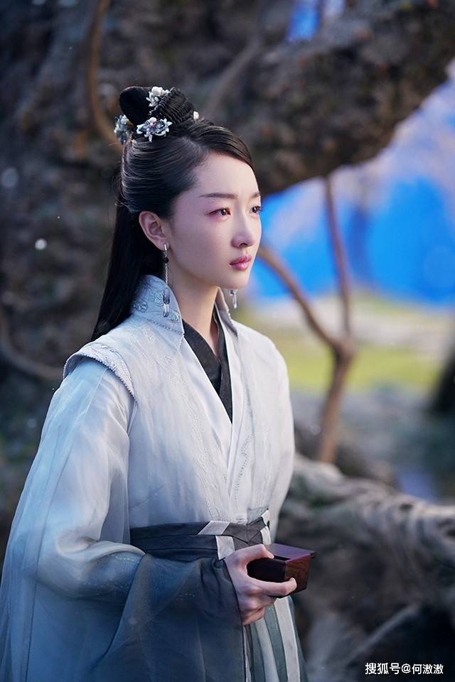 图片|2021上半年「女演员贡献度」TOP 10！赵露思才第十，李沁冲第四，冠军实至名归