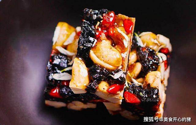美食|中国人一年吃2万亿的零食，95后偏爱网红美食，网友：有我的贡献
