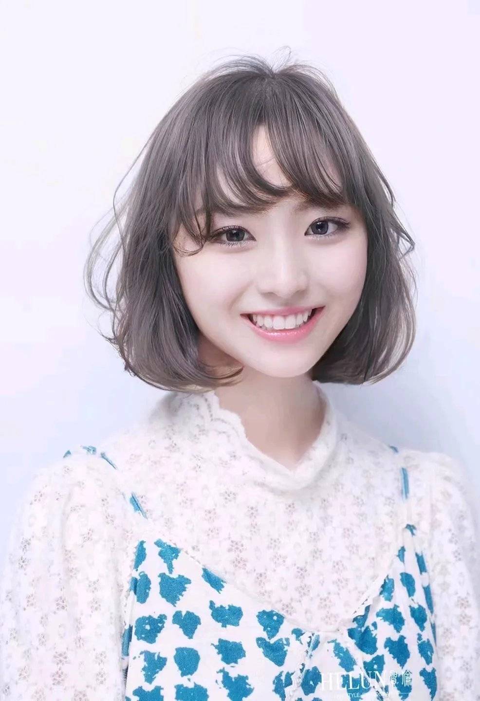 发型|羊毛卷已过时，22款当下流行发型送给大家，直接剪就对了