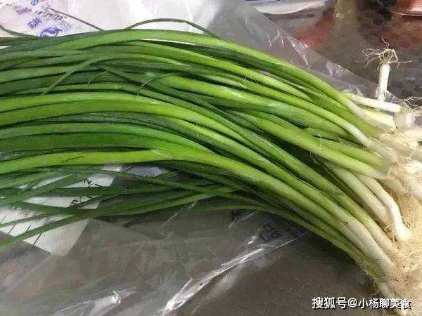 香葱好吃不易保存 教你3个小妙招 一个月不用买香葱 很实用 葱花